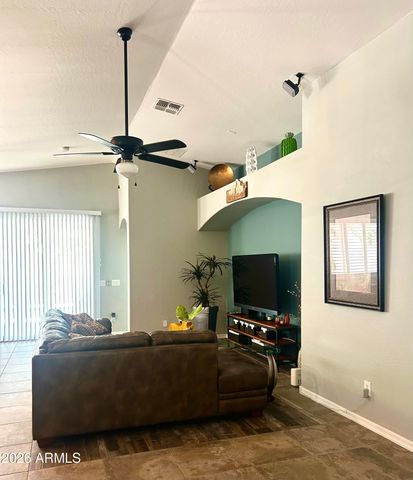 42635 N 43 Drive, New River, AZ 85087