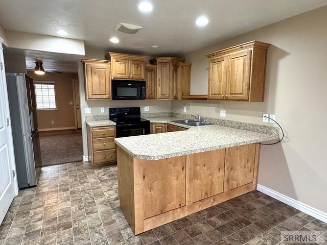 171 Robison Drive, Ammon, ID 83406