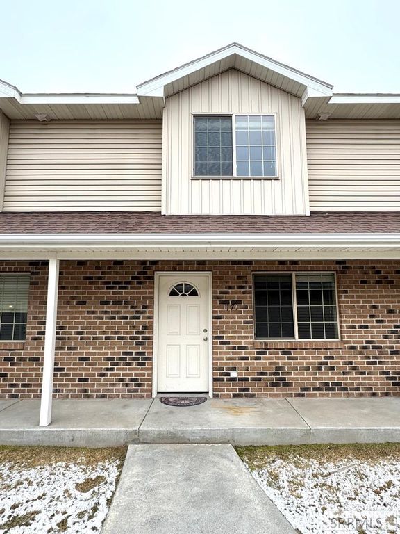 Image 1 of property listing at 171 Robison Drive, Ammon, ID 83406