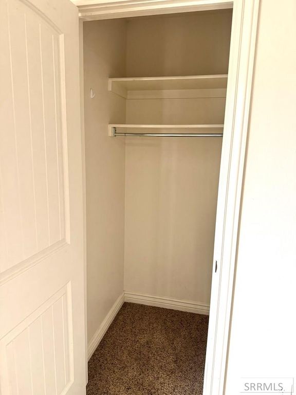 Image 19 of property listing at 171 Robison Drive, Ammon, ID 83406