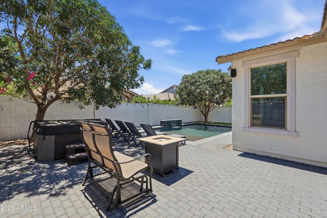 4385 E MESQUITE Street, Gilbert, AZ 85296