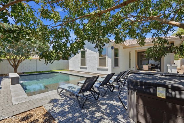 4385 E MESQUITE Street, Gilbert, AZ 85296