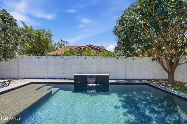 4385 E MESQUITE Street, Gilbert, AZ 85296