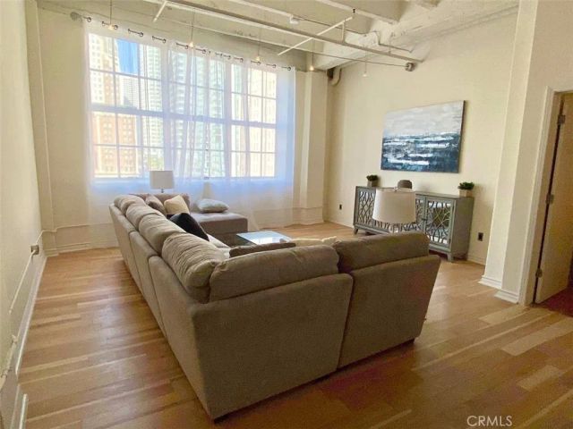 312 W 5th Street 202, Los Angeles, CA 90013