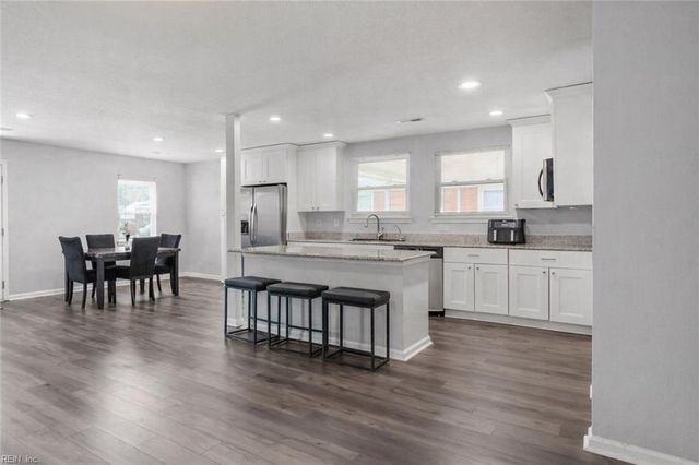 2605 Roanoke AVE, Portsmouth, VA 23704