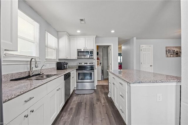 2605 Roanoke AVE, Portsmouth, VA 23704