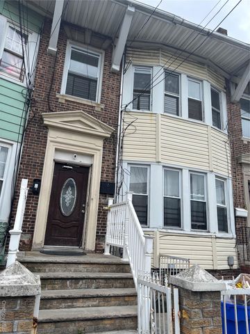 1059 McBride Street 2nd Floor, Far Rockaway, NY 11691