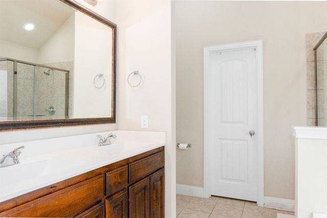 5629 Spirit Lake Drive, Fort Worth, TX 76179