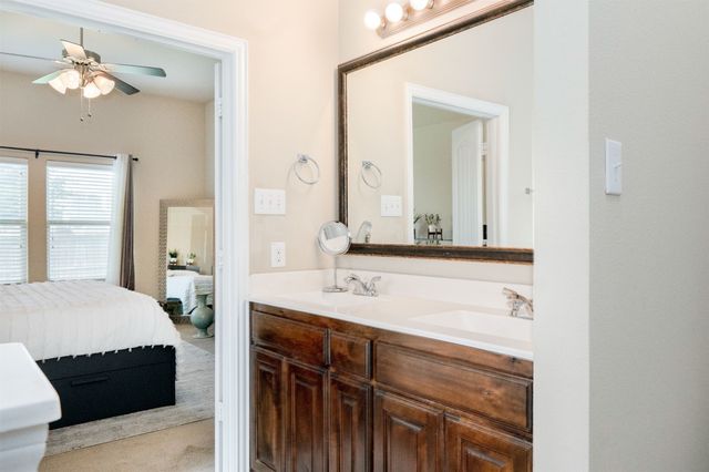 5629 Spirit Lake Drive, Fort Worth, TX 76179