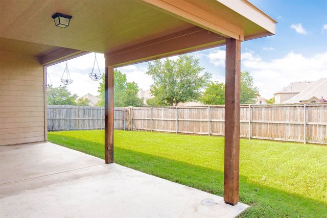 5629 Spirit Lake Drive, Fort Worth, TX 76179