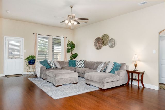 5629 Spirit Lake Drive, Fort Worth, TX 76179
