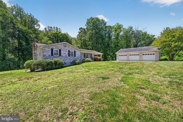 7450 BELLE RIDGE CT, Hughesville, MD 20637