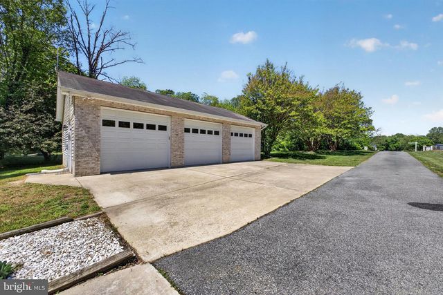 7450 BELLE RIDGE CT, Hughesville, MD 20637