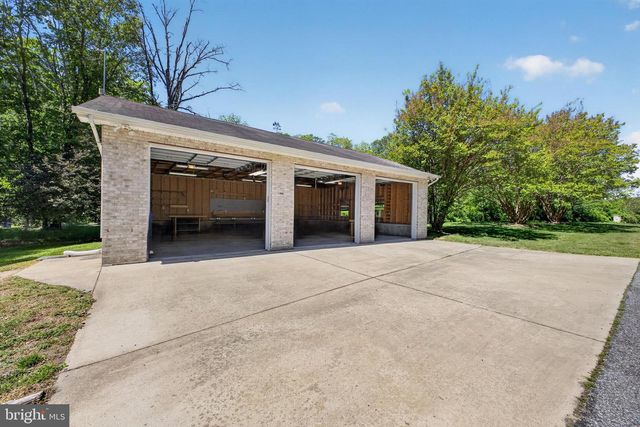 7450 BELLE RIDGE CT, Hughesville, MD 20637