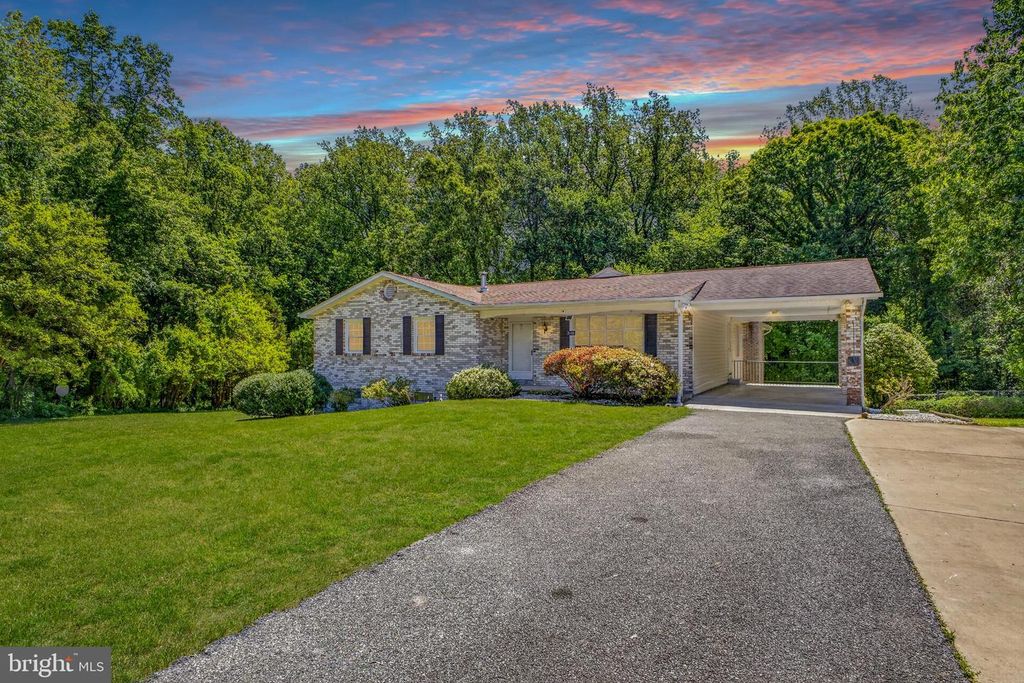 7450 BELLE RIDGE CT, Hughesville, MD 20637