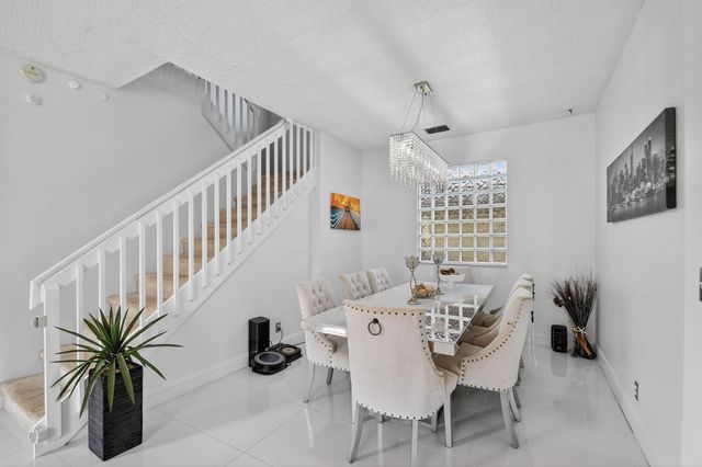 7745 Springfield Lake Drive, Lake Worth, FL 33467