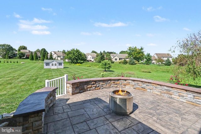 206 TAVERN BLVD., Boiling Springs, PA 17007