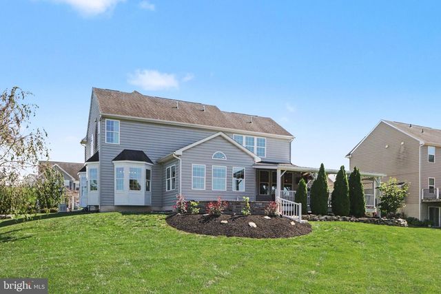 206 TAVERN BLVD., Boiling Springs, PA 17007