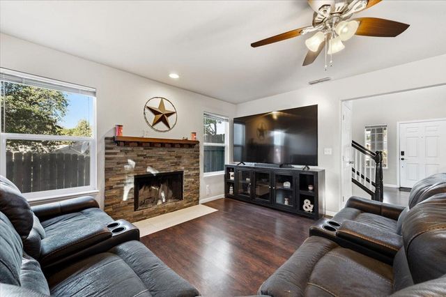 8205 Platinum Cir, Smartsville, CA 95977