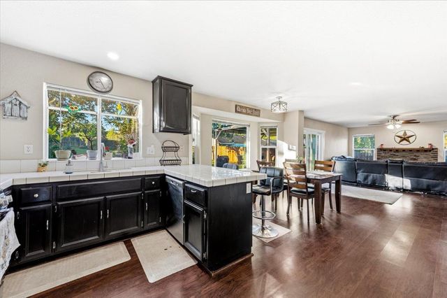 8205 Platinum Cir, Smartsville, CA 95977