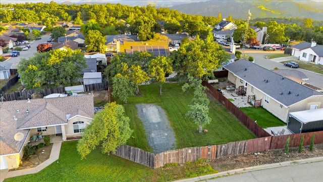 8205 Platinum Cir, Smartsville, CA 95977