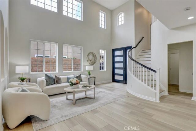 27961 Hedgeline Drive, Laguna Niguel, CA 92677