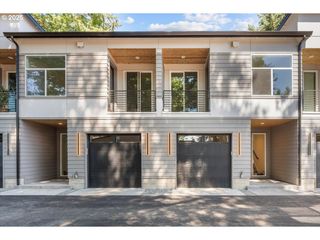 5069 Se King Rd B, Milwaukie, OR 97222