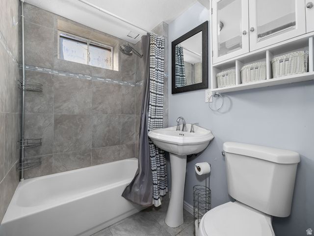 5123 S 550 W, Washington Terrace, UT 84405