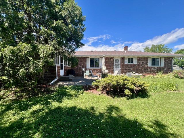 1216 Pinecrest LANE, Onalaska, WI 54650