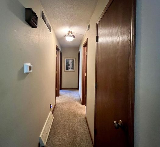 1216 Pinecrest LANE, Onalaska, WI 54650