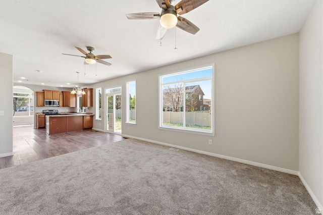 7715 N BRIDLEWAY RD, Eagle Mountain, UT 84005