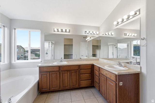 7715 N BRIDLEWAY RD, Eagle Mountain, UT 84005