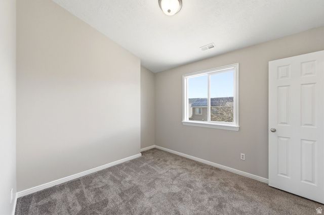 7715 N BRIDLEWAY RD, Eagle Mountain, UT 84005
