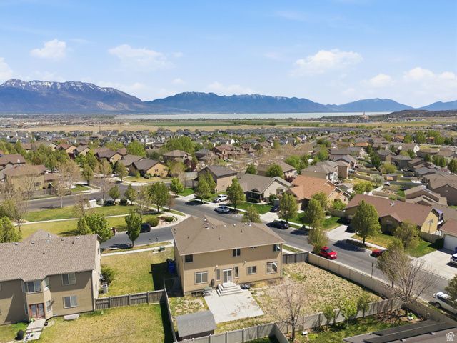 7715 N BRIDLEWAY RD, Eagle Mountain, UT 84005