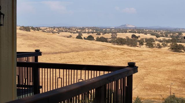 4155 Quail Hill Ct, Ione, CA 95640