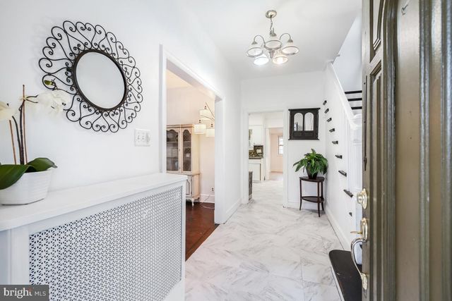 6712 6TH ST NW, Washington, DC 20012