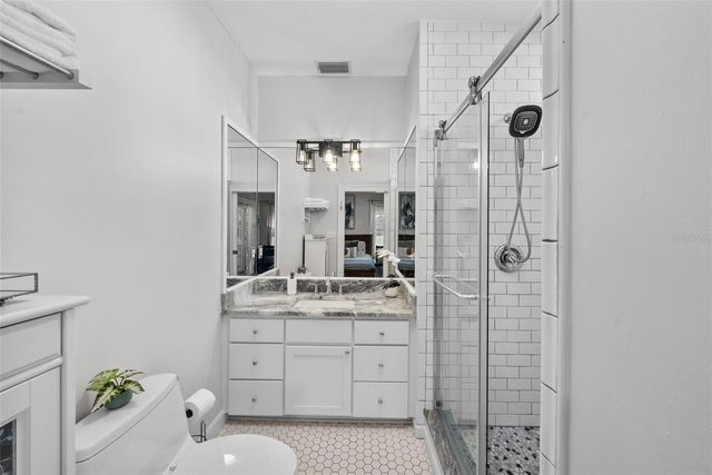 3009 W SAN RAFAEL STREET, Tampa, FL 33629