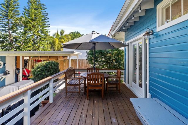 3009 W SAN RAFAEL STREET, Tampa, FL 33629