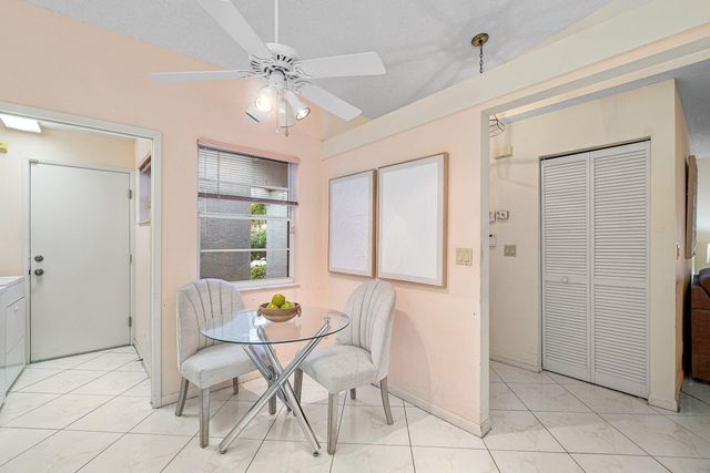6123 Waldwick Circle, Delray Beach, FL 33484