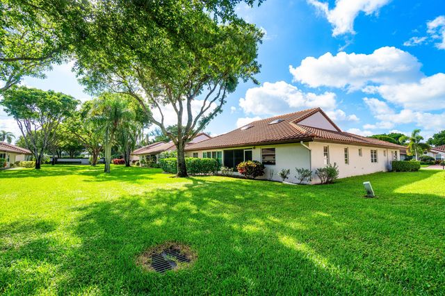6123 Waldwick Circle, Delray Beach, FL 33484