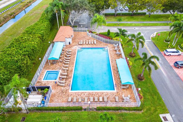 6123 Waldwick Circle, Delray Beach, FL 33484