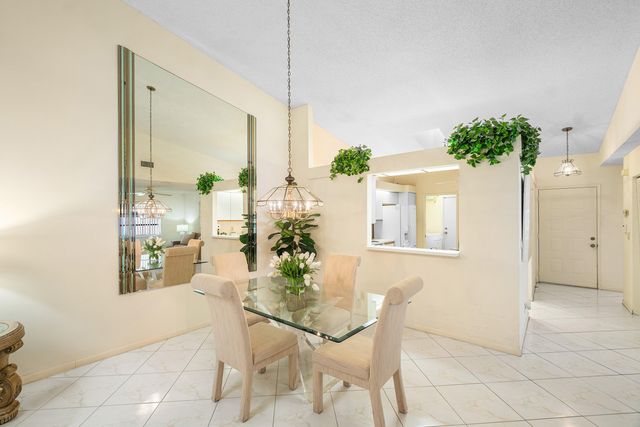 6123 Waldwick Circle, Delray Beach, FL 33484