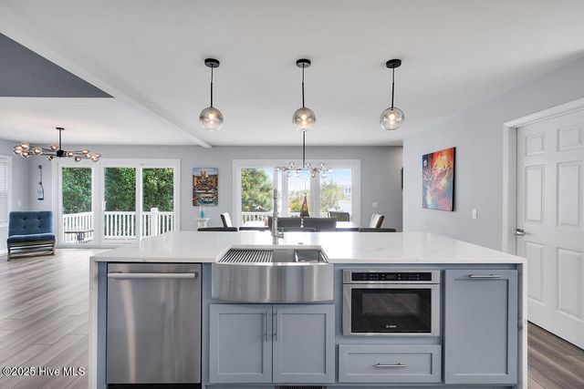 822 Cutter Court, Kure Beach, NC 28449