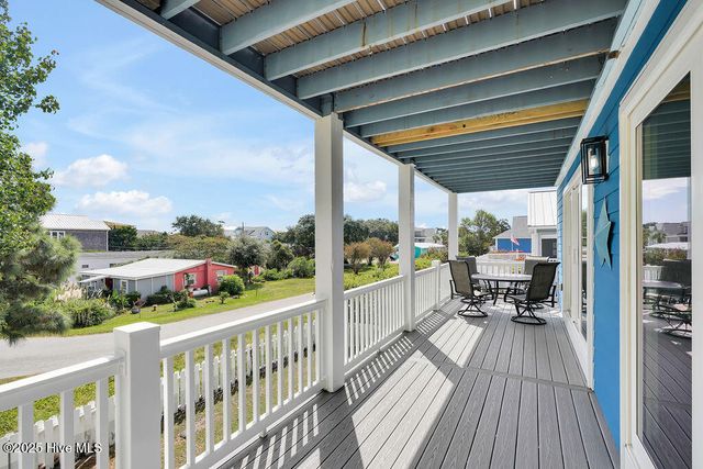 822 Cutter Court, Kure Beach, NC 28449