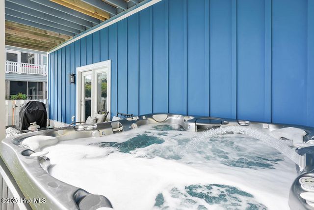 822 Cutter Court, Kure Beach, NC 28449