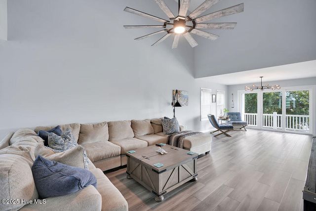 822 Cutter Court, Kure Beach, NC 28449