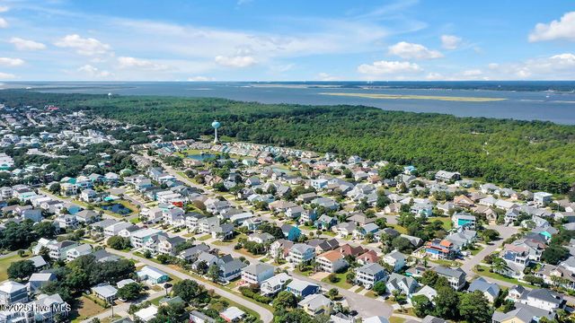 822 Cutter Court, Kure Beach, NC 28449