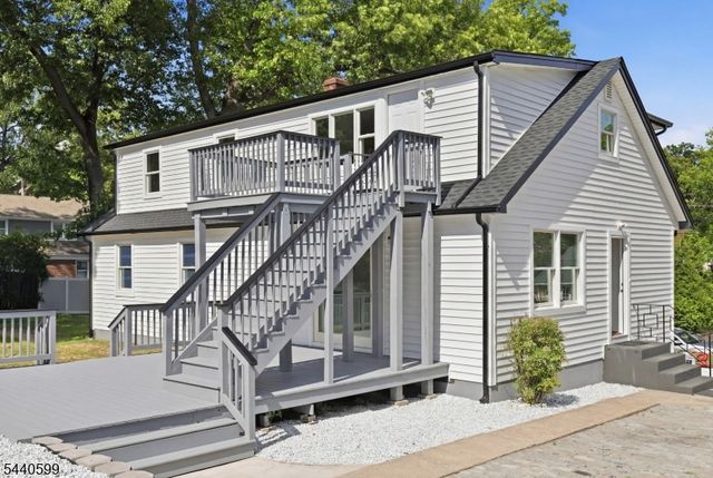 768 Birch Ave, New Milford Boro, NJ 07646