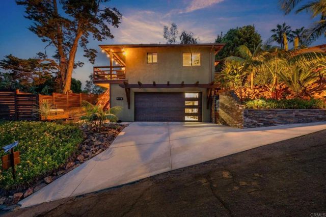 637 Sparta Drive A & B, Encinitas, CA 92024