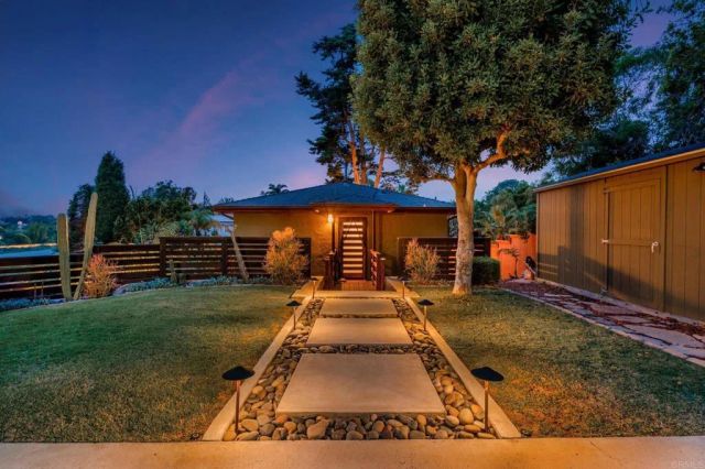 637 Sparta Drive A & B, Encinitas, CA 92024